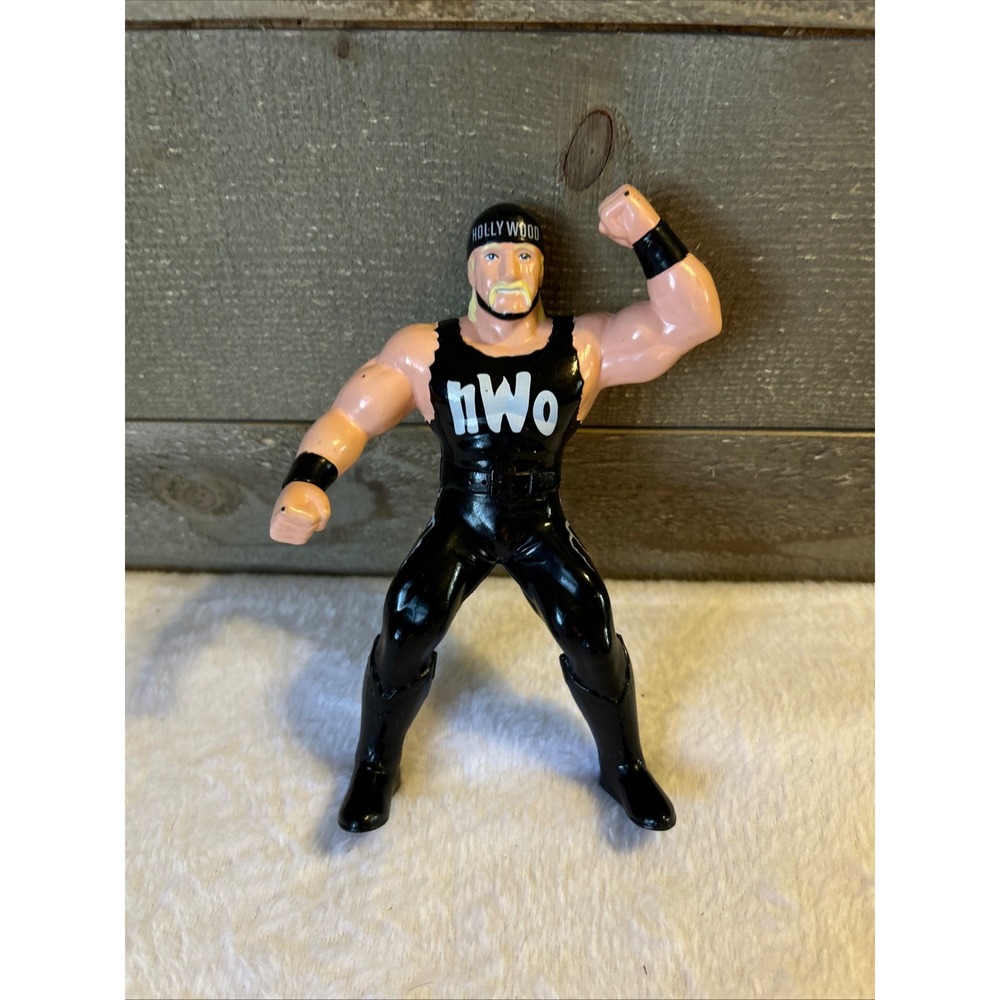WWF WWE NWO Hollywood Hogan Wrestling Action Figure Toy
